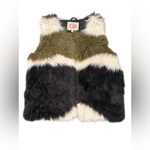 Gianni Bini Jackets & Blazers - Gianni Bini Women’s Faux Fur Vest Olive, Black, and Cream Sz M